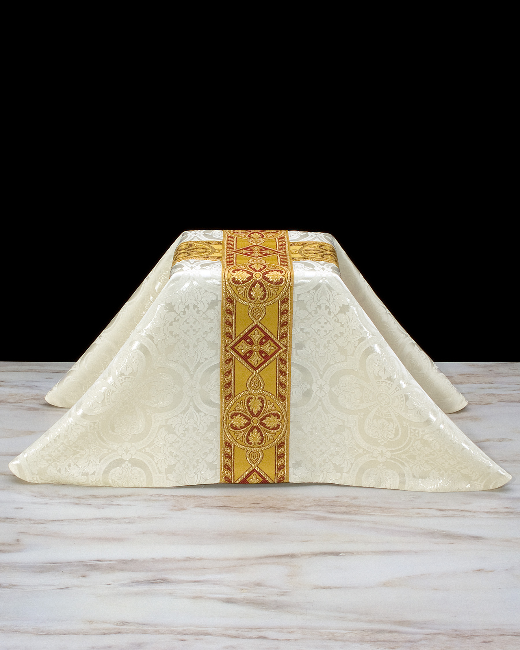 CM Almy Pavia Funeral Urn Pall