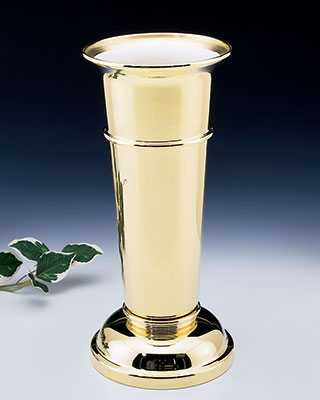 milford altar vase