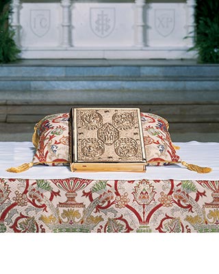 altar pillow